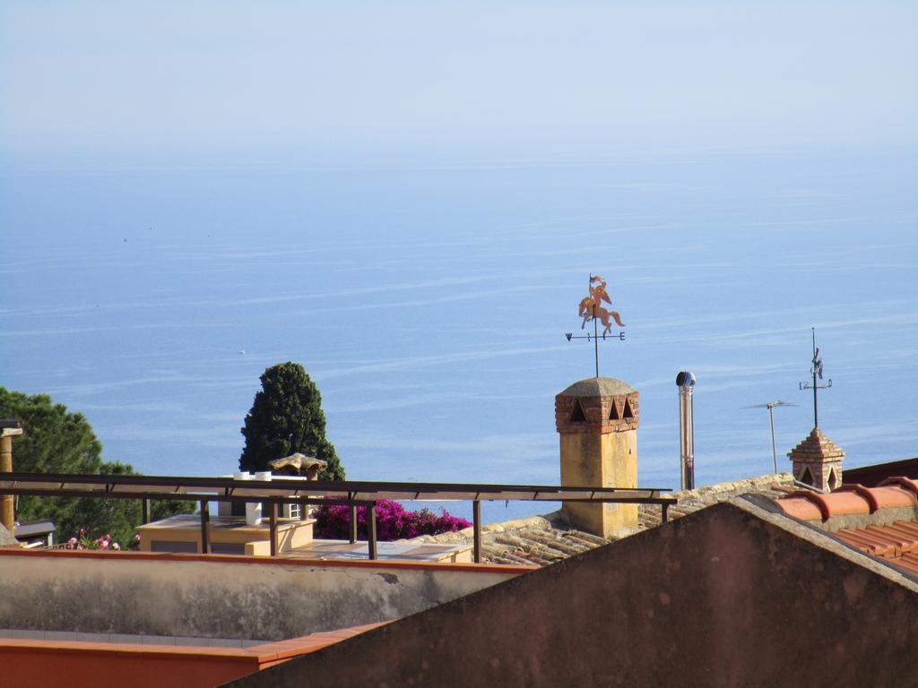 Arche Apartment Taormina Room photo